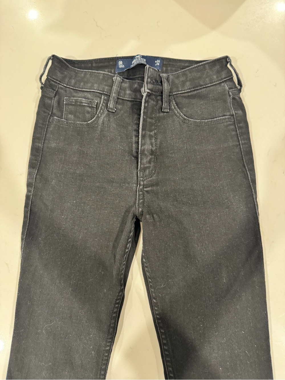 Hollister Men's Slim Straight Jeans in Charcoal Black